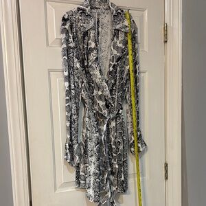 Peter Nygard Monochrome Patterned Jacket